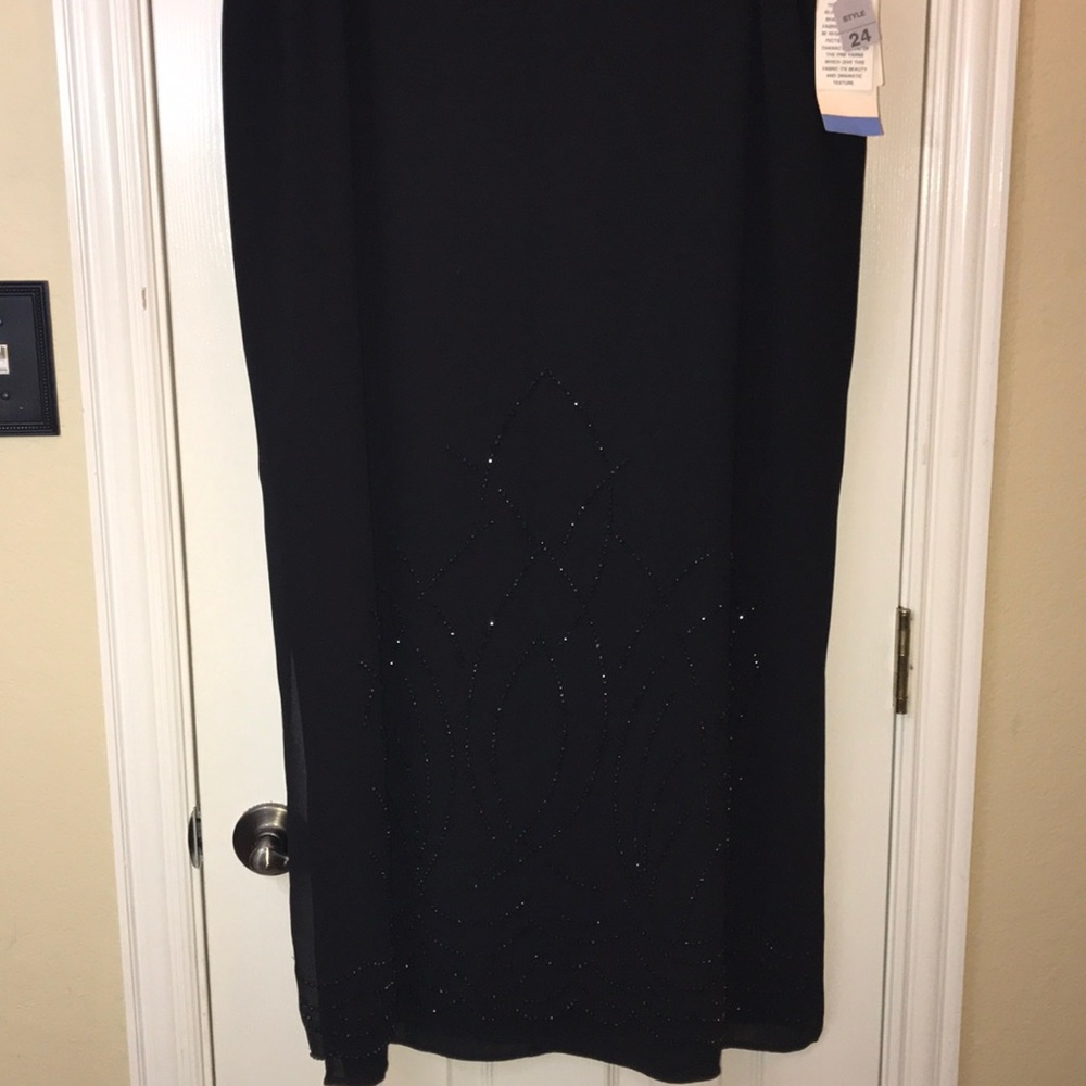 Beaded Maxi - Picture 5 of 6